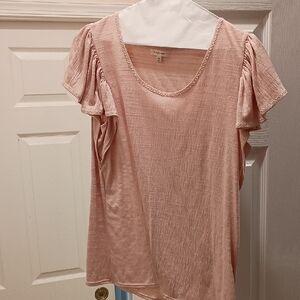 Women's Pink Top